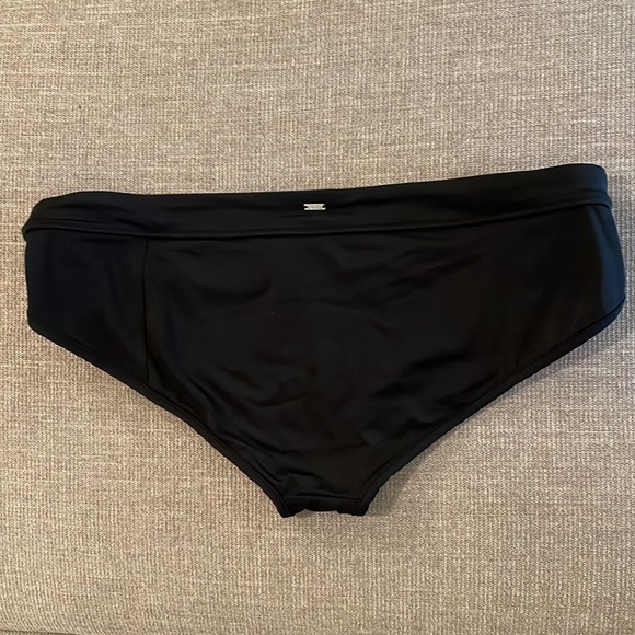 Victoria’s Secret Pink swim bottoms - Large - Picture 3 of 5